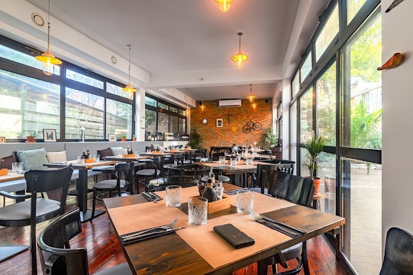 Šug Restaurant - Image 1