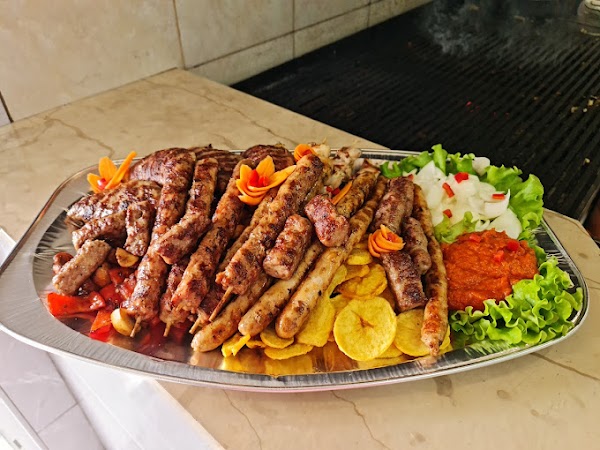 Catering Hills - Image 1