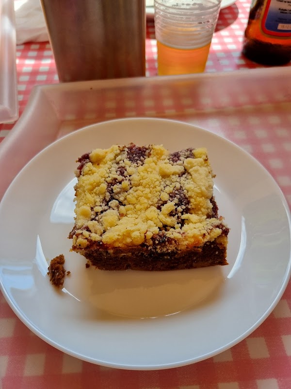 Planinarski dom Kladeščica - Image 1