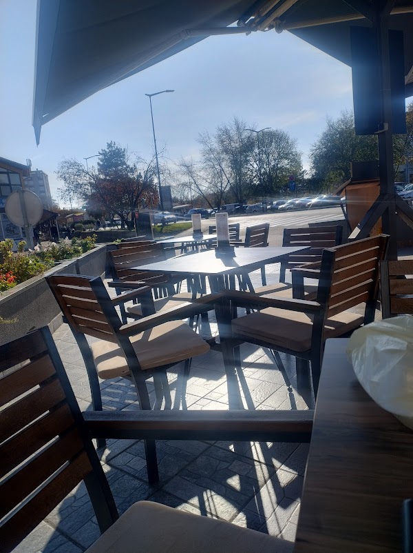 Restoran Dora - Image 1