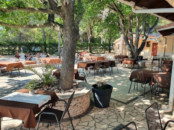 Restaurant La Pineta - Image 1