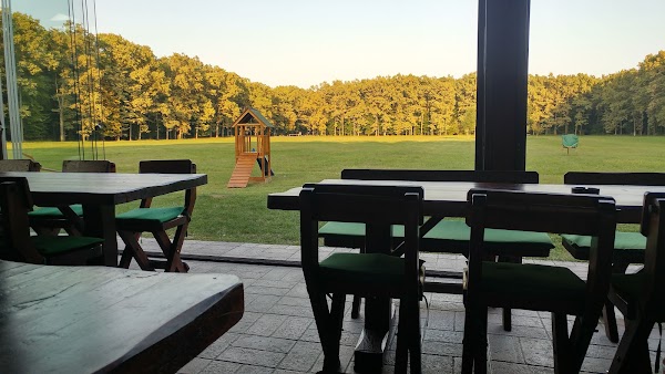 Lovački dom Kunjevci - Image 1