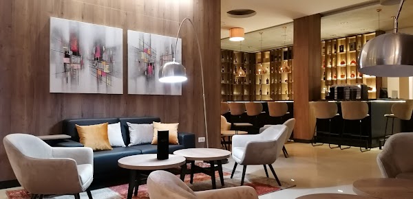 Cortes Club | Steak House | Pizzeria-Pub-Sport Bar - Image 1