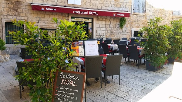 "Restaurant Royal" - Image 1