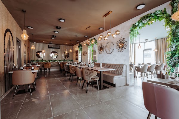 Leonardo BBQ & more... - Image 1