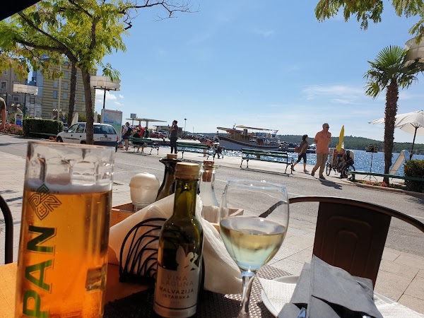 Stari Grad - Image 1