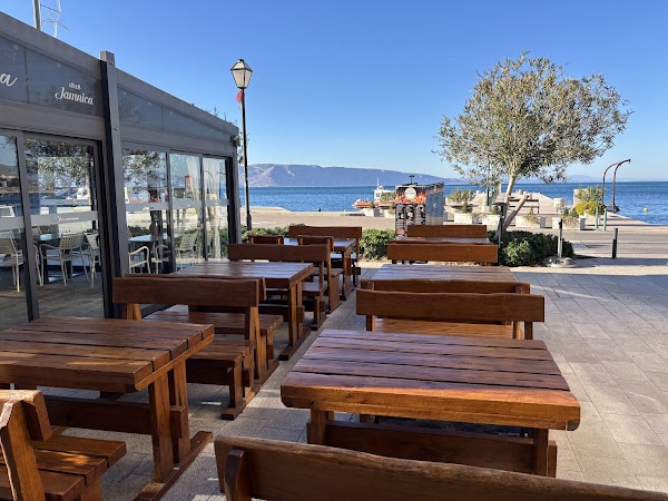 Grill Kod Moke - Image 1