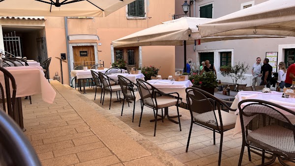 Restoran Santa Croce - Image 1