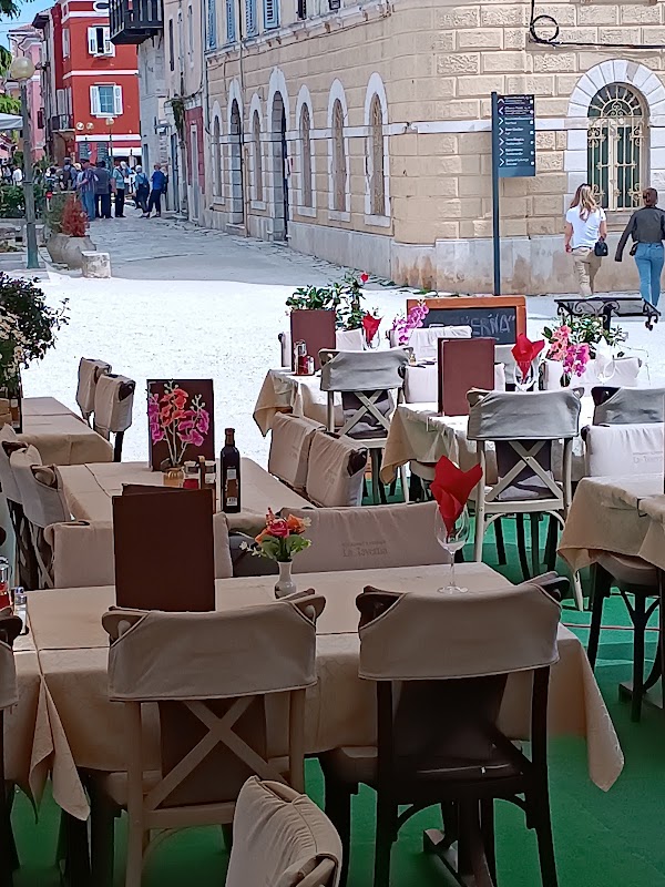 La Taverna - Image 1