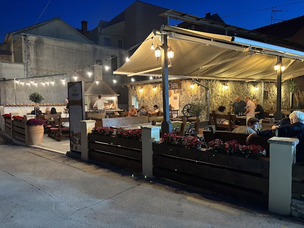 Konoba Buzak - Image 1