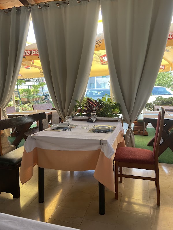 Hotel restoran Villa Neretva - Image 1