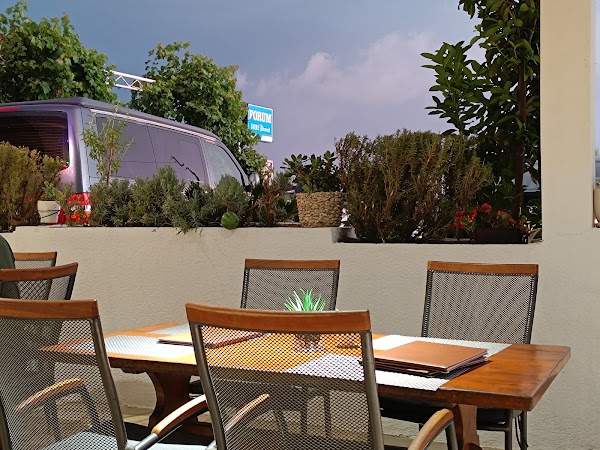 Restoran Forum - Image 1