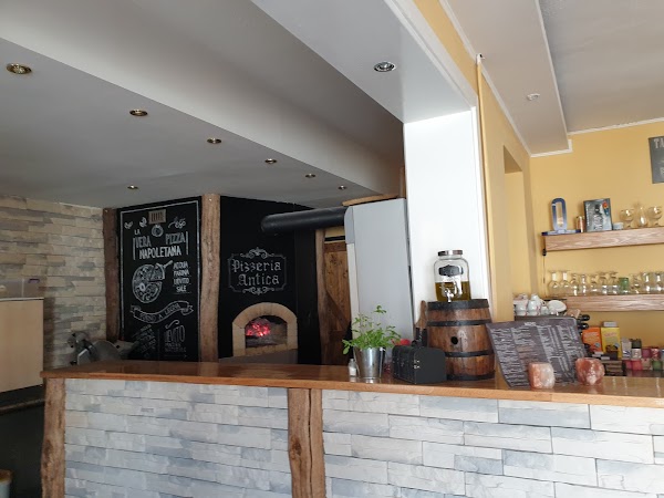 Pizzeria Antica - Image 1