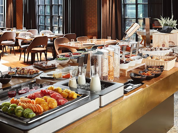 Nikola's Restaurant & Bar - Image 1