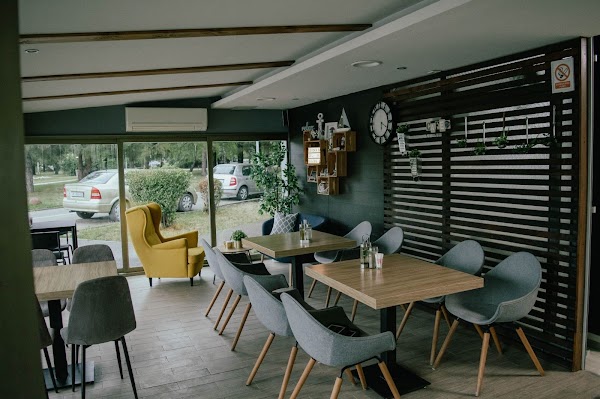 Bistro Vinkovci - Image 1