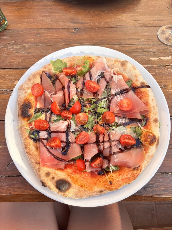 Pizza Luna - Image 1