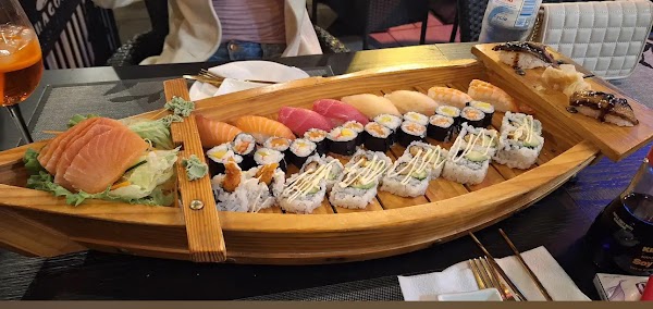 xiao restoran - Image 1