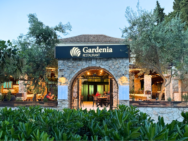 Gardenia Restaurant Novalja - Image 1