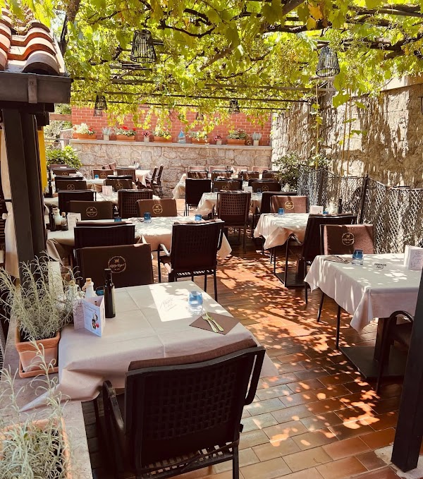 Oštarija Osojnak - Image 1