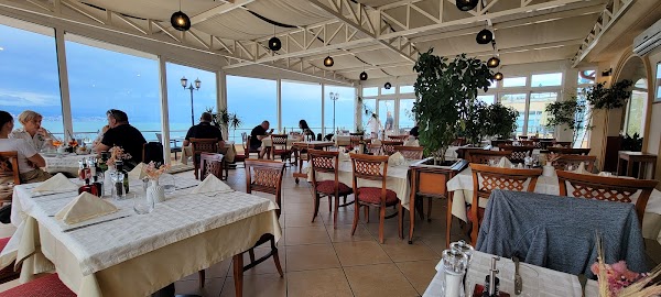 Restoran Lungomare - Image 1