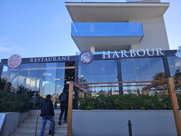 Restaurant Harbour - Image 1