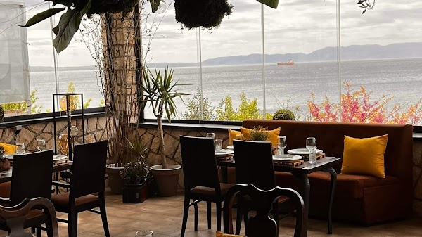 Green Garden - Image 1