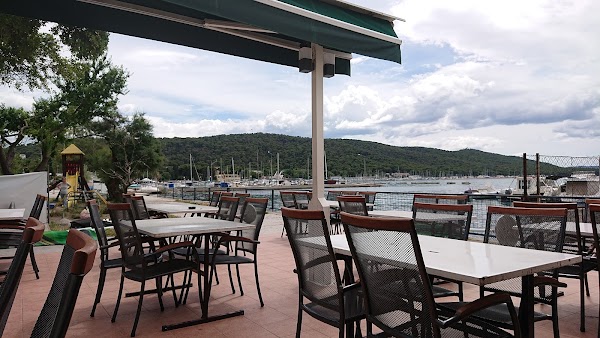 Stari Mornar Restaurant - Image 1