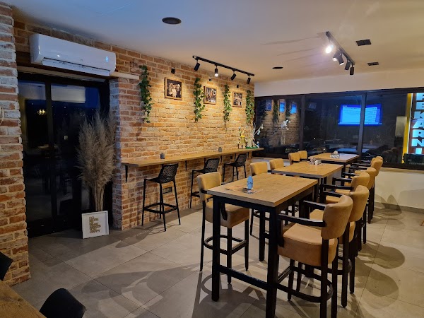 Fast food "BOMBUR" - Image 1