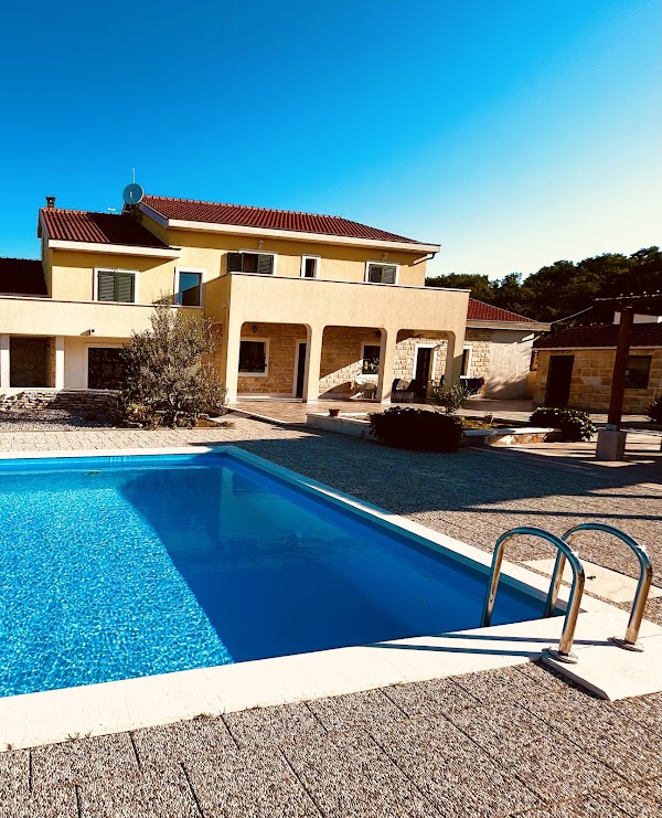 Ethno House Ruzin Dvor - Image 1