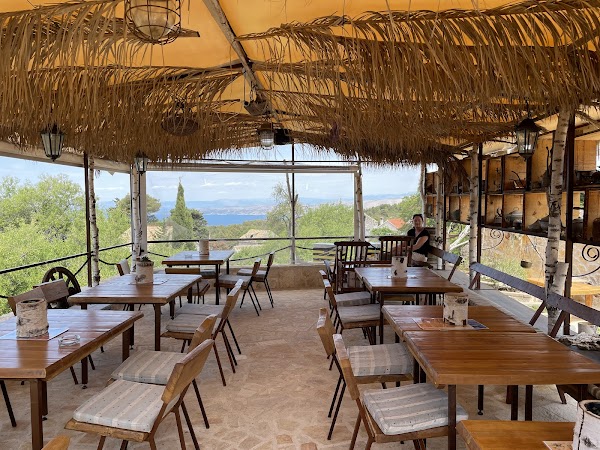 Konoba Stori Komin - Image 1