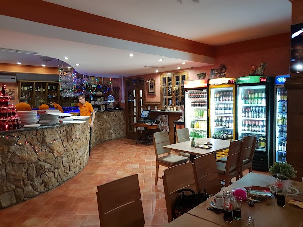 Pizzeria Petrus - Image 1