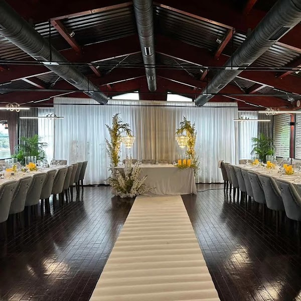 Monami Restaurant - Image 1