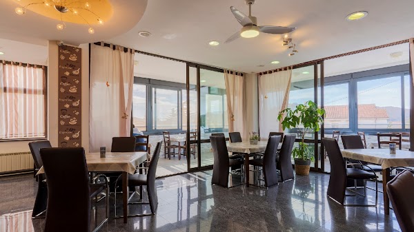 Bistro - Pizzeria “Spizza” - Image 1