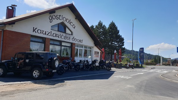 Gostionica "Kauzlarićevi dvori" - Image 1