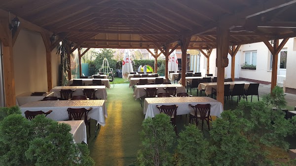 Kavana Queen - Image 1