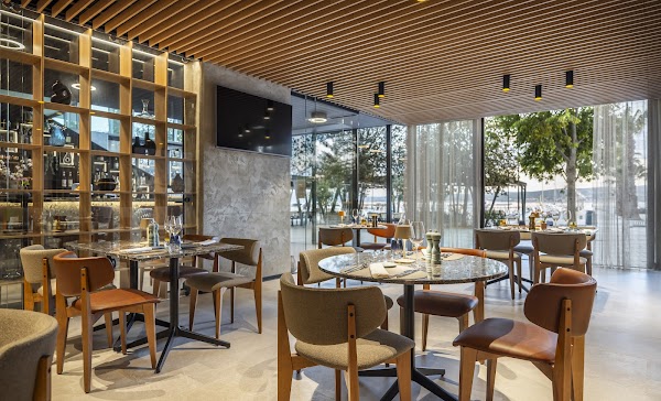 Half 8 Restaurant Crikvenica - Image 1