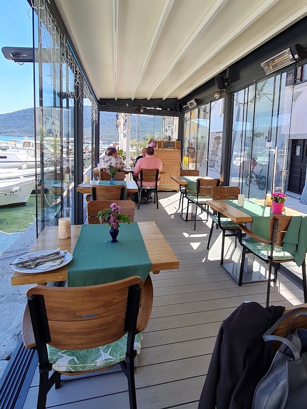 Buffet Regata - Image 1