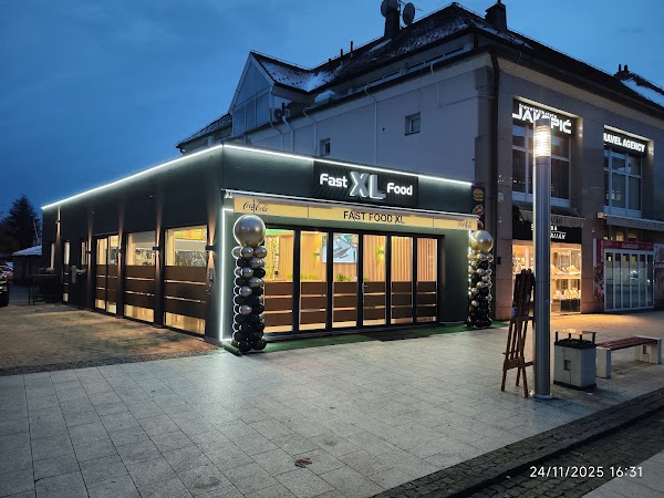 XL Fast Food - Image 1