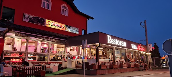 Villa Aroma Motel & Restoran - Image 1