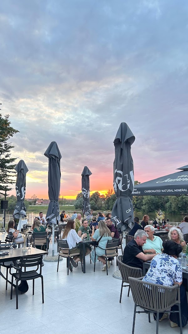 Restoran "Kod Javora" - Image 1