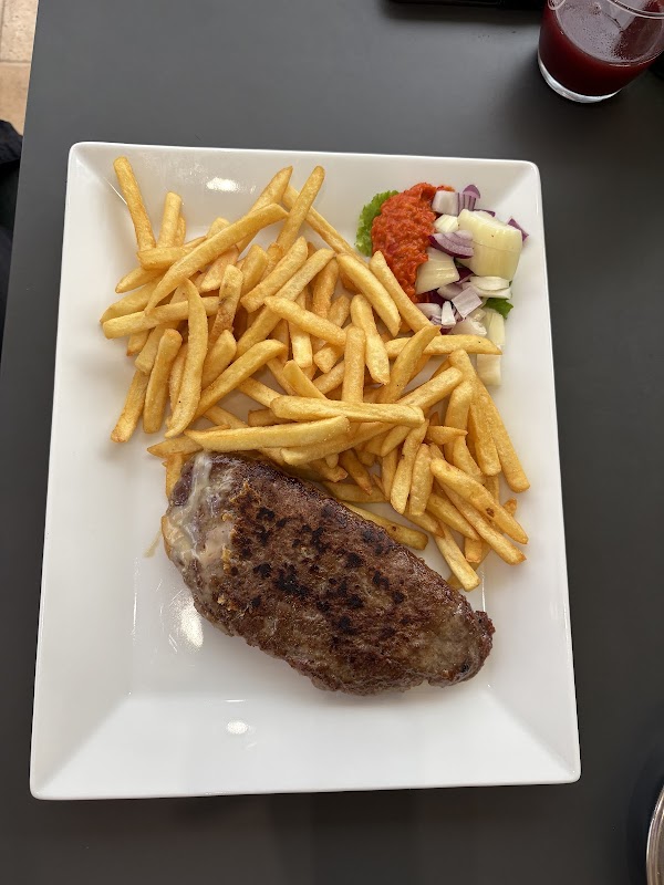 Restoran Petica - Image 1