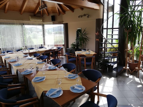 Bistro JVS - Image 1