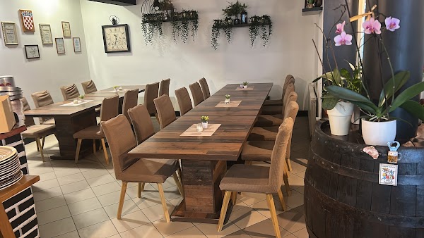 Debelko - fast food - Image 1