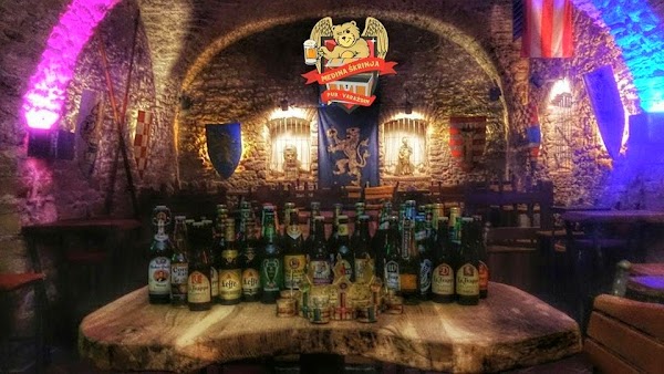 Medina Škrinja Pub - Image 1