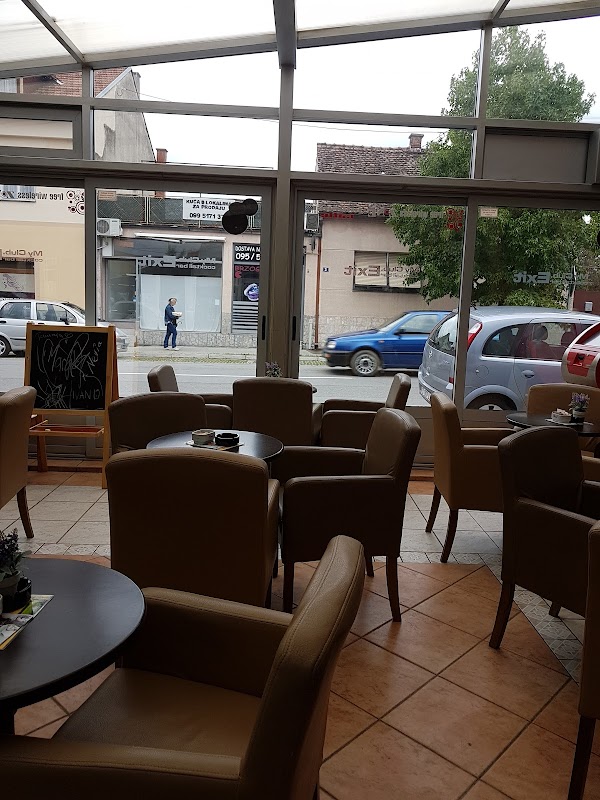 café-night bar "exit" - Image 1