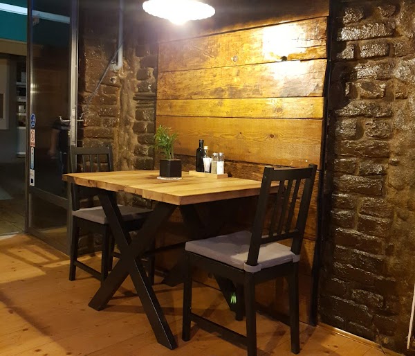 Restaurant & Pizzeria Papo's - Image 1