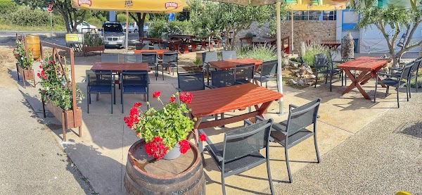 Dalma’s - Food & Grill - Image 1