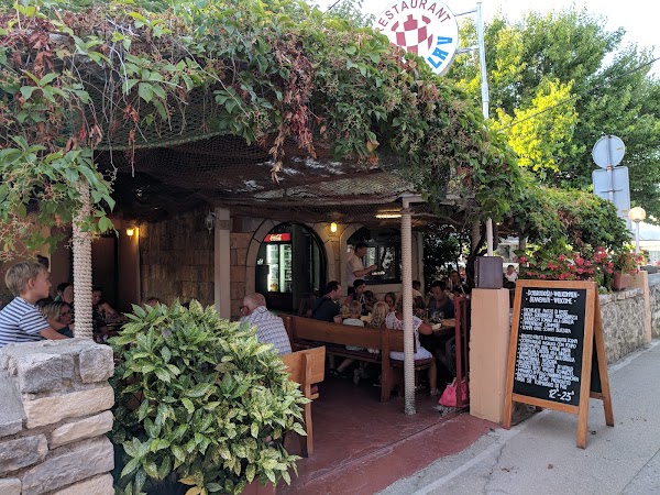 Bistro Lavor - Image 1