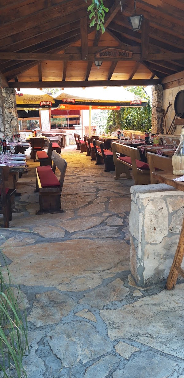 Konoba Jezevica obavezne rezervacije najmanje dan ranije - Image 1