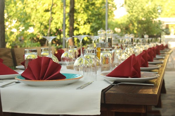 Velo Misto Stari Grad - Image 1